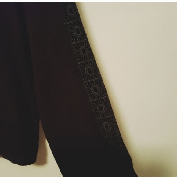 KUT FROM THE KLOTH Black Lace Long Bell Sleeve Top - Picture 6 of 11
